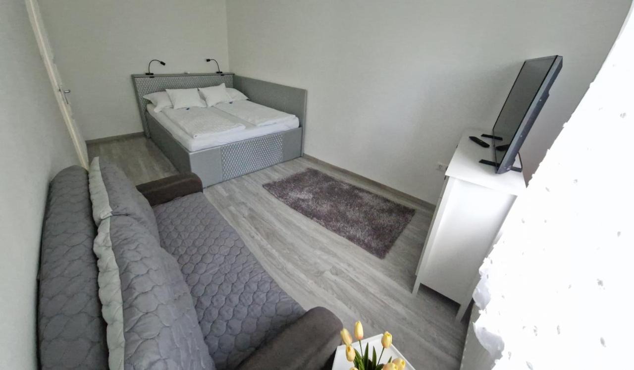 Martina Apartman Bekescsaba Ngoại thất bức ảnh